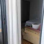 Mona's Pensjonat Saranda