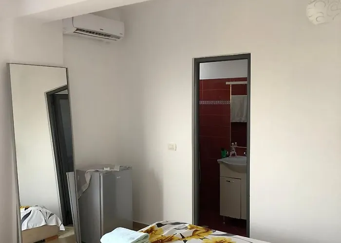 Mona's بيت ضيافة 3*