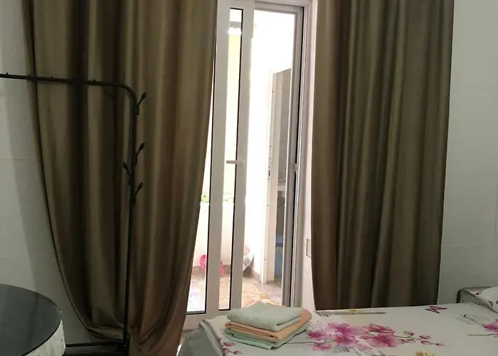 بيت ضيافة Mona's 3*