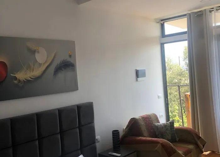 Mona's بيت ضيافة