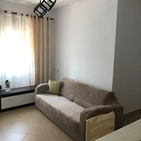 Guest house Mona's Sarande