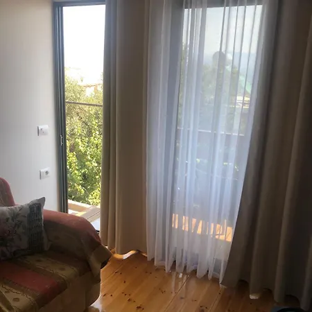 Guest house Mona's *